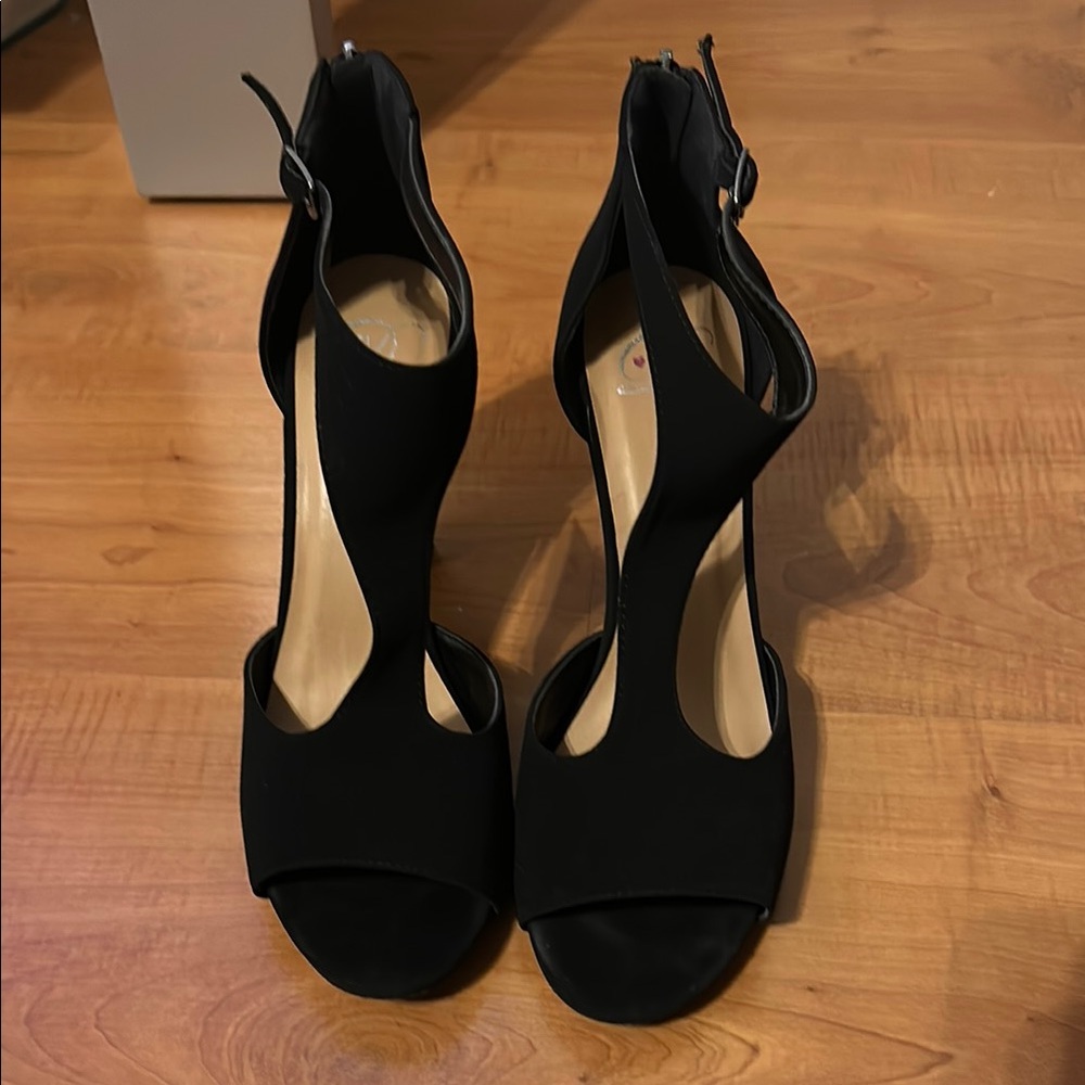 Elegant Black Women's Heels
